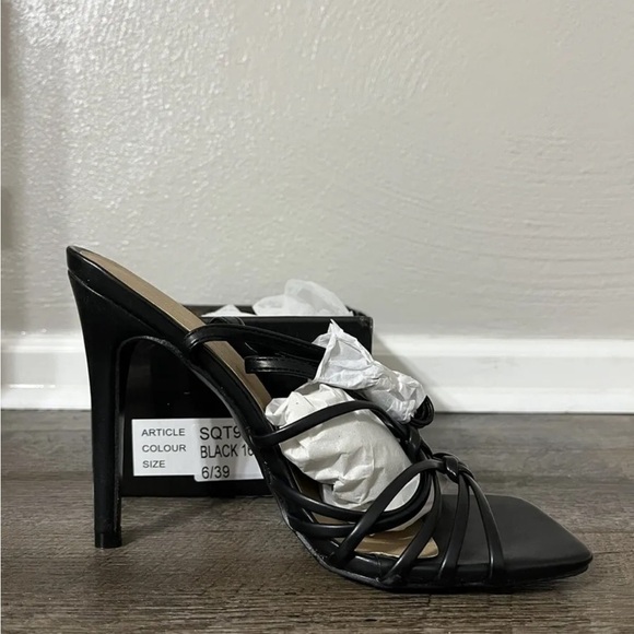 PrettyLittleThing Shoes - Pretty Little Thing Black Square Knotted multi Strap High Heeled Sandals Size 6‍
